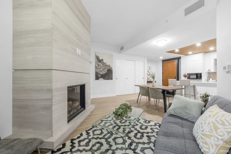 101 - 6699 Nelson Avenue, West Vancouver, V7W 2B2 | Image 3