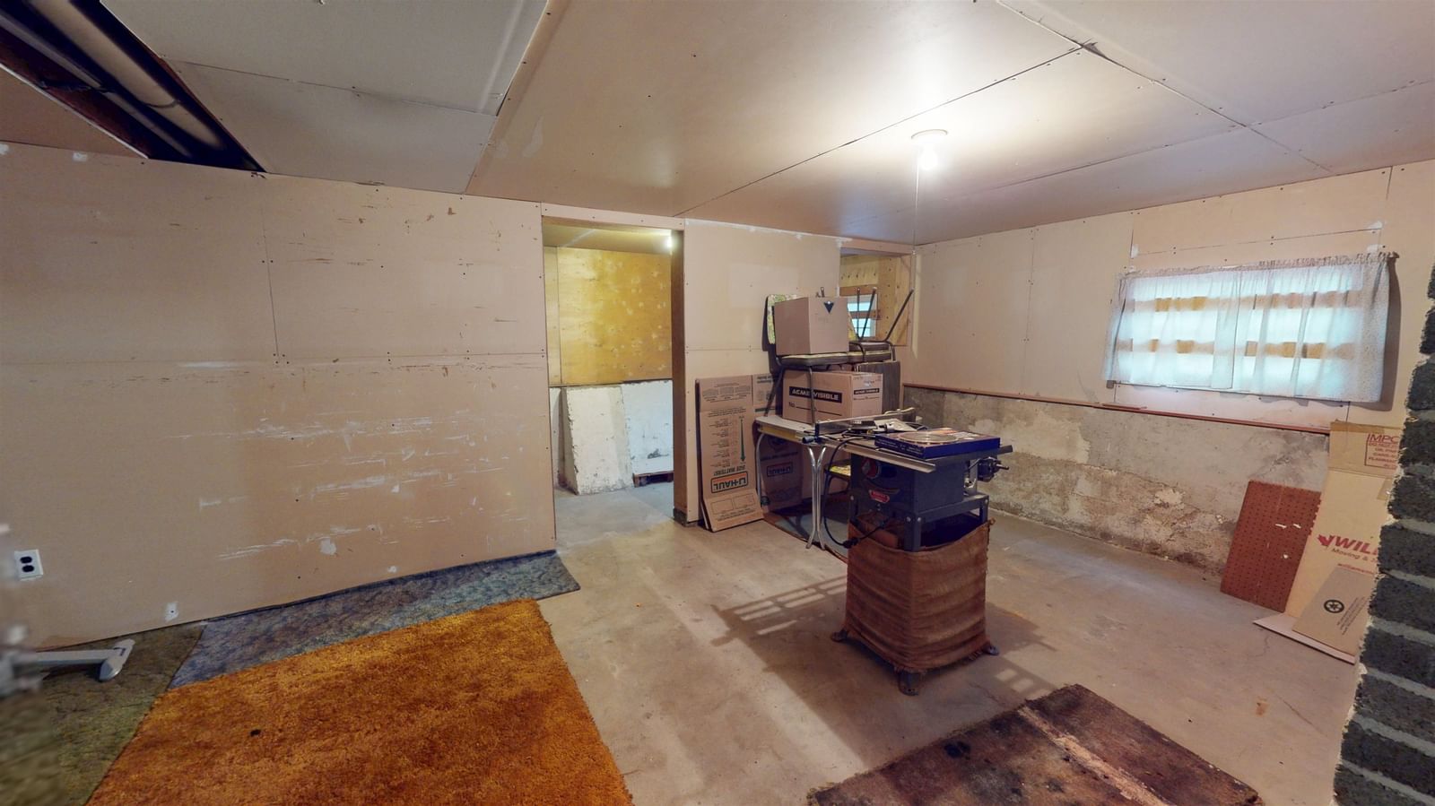 Listing Image 14
