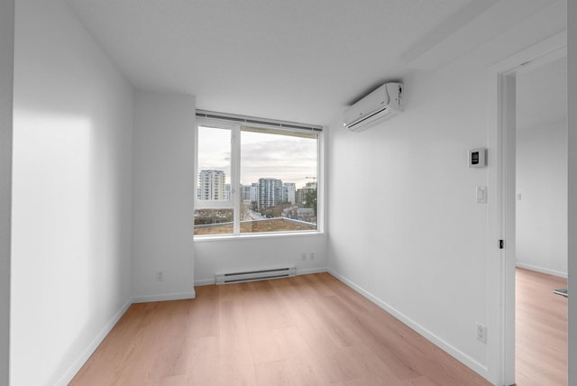 902 - 7788 Ackroyd Road