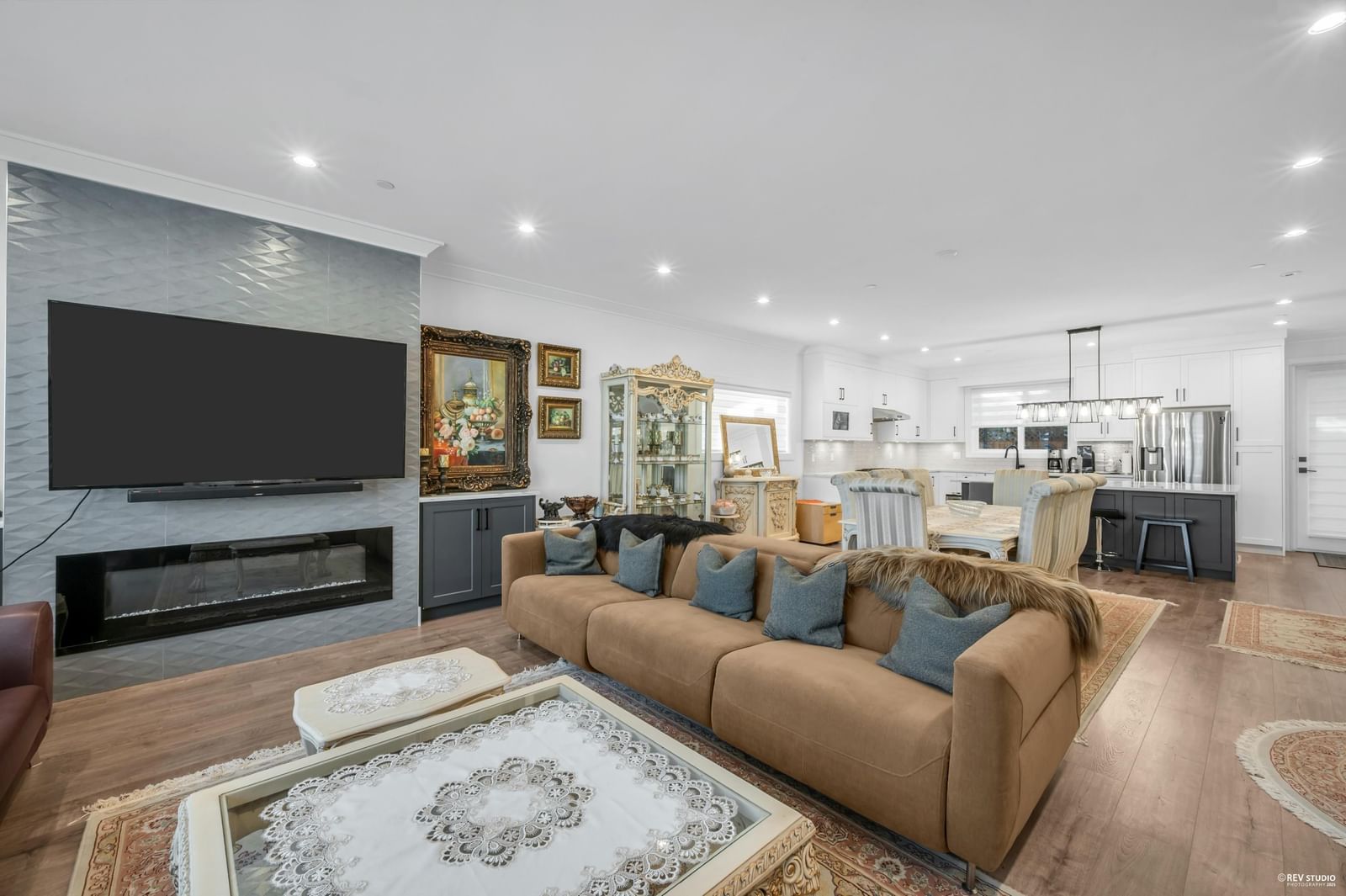 Listing Image 15