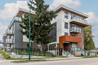 303 - 4933 Clarendon Street