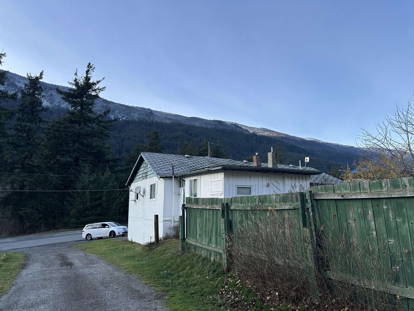 Listing Image 8