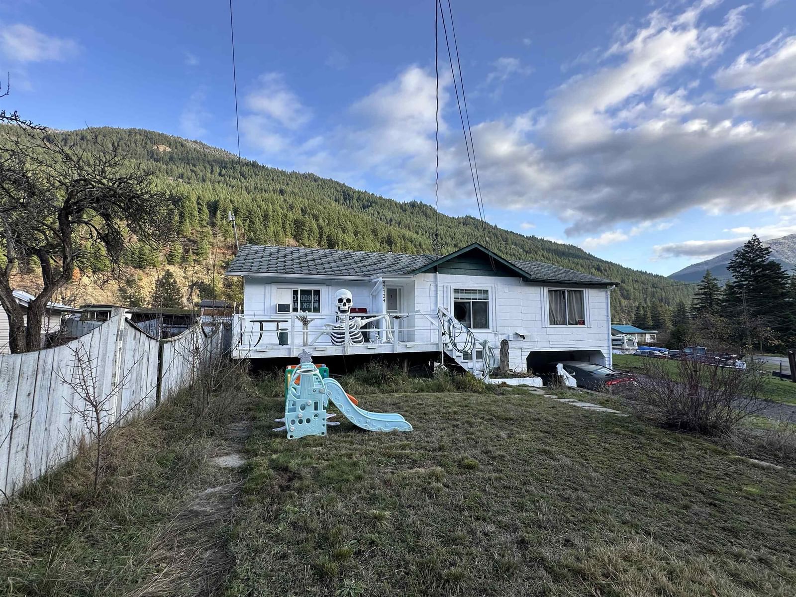 Listing Image 9