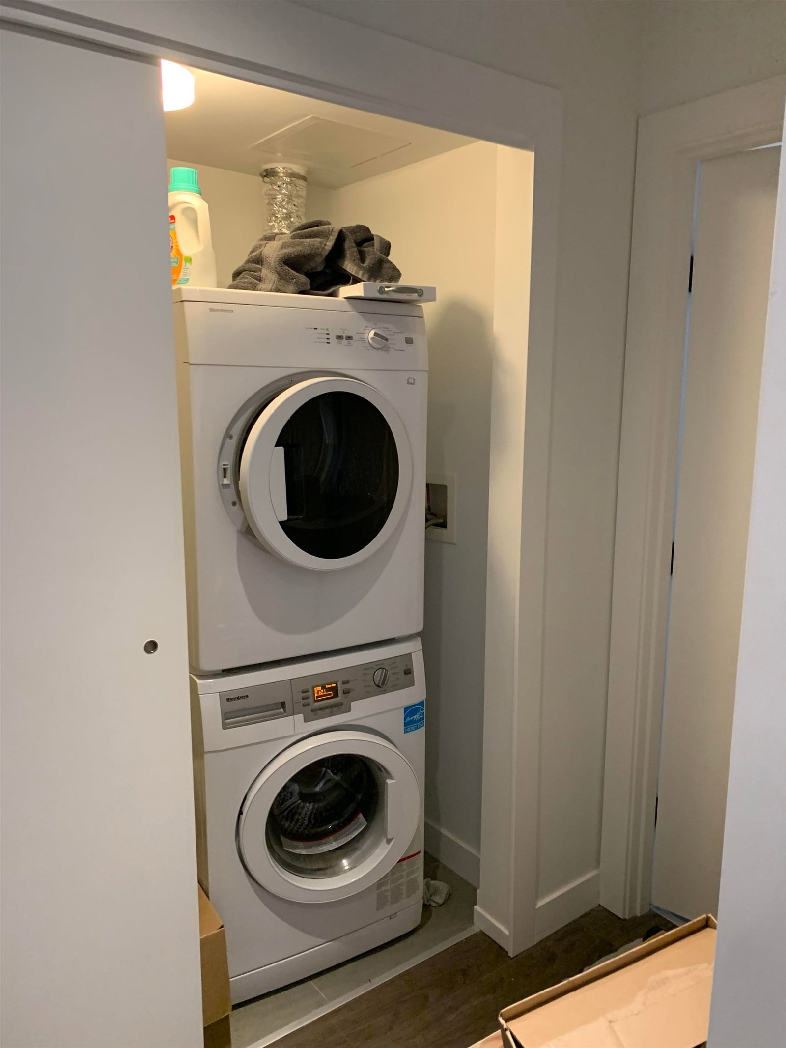 Listing Image 21