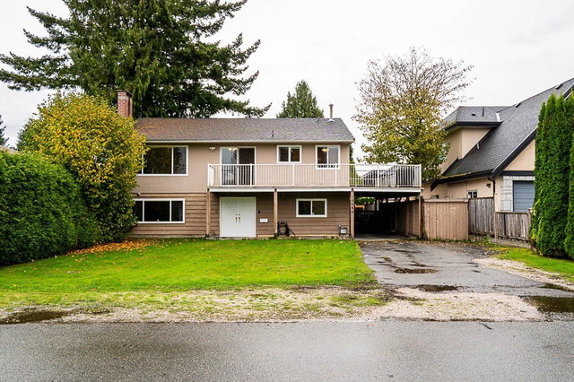 10080 Aintree Crescent