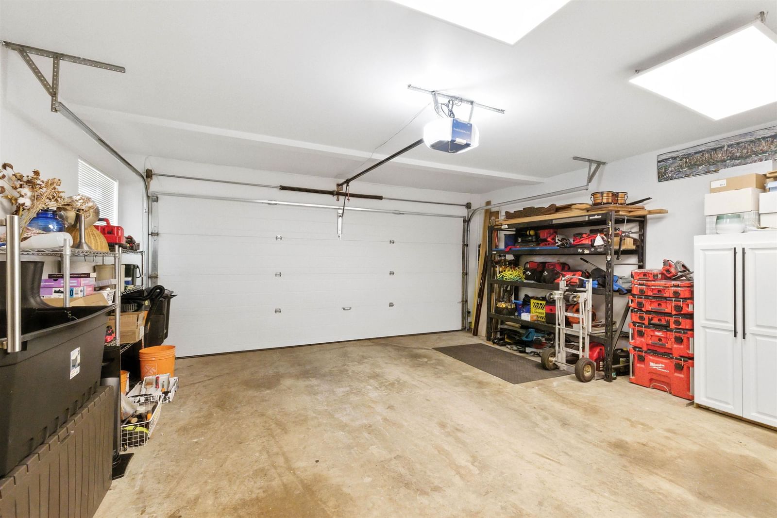 Listing Image 28
