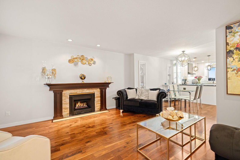 187 Warrick Street, Coquitlam, V3K 6C1 | Image 3