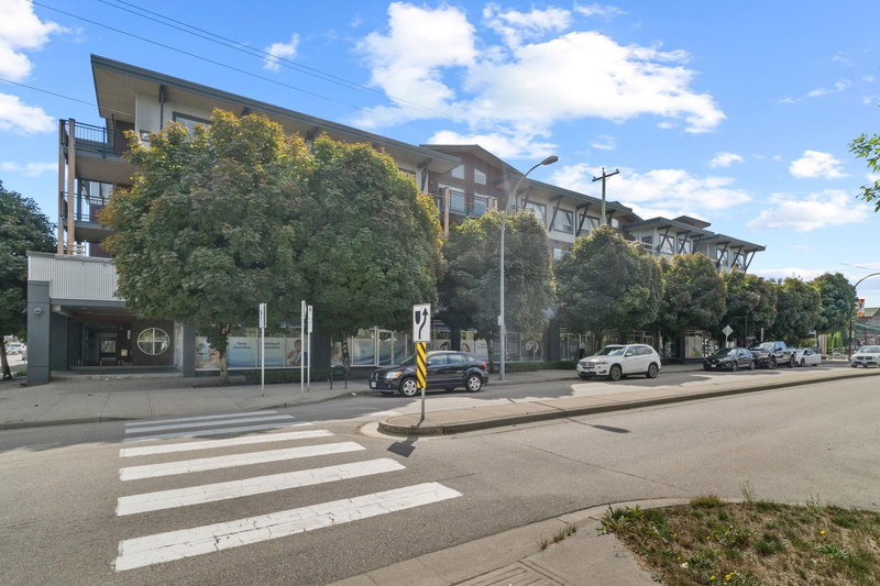 303 - 288 Hampton Street, New Westminster, V3M 5L9 | Image 2