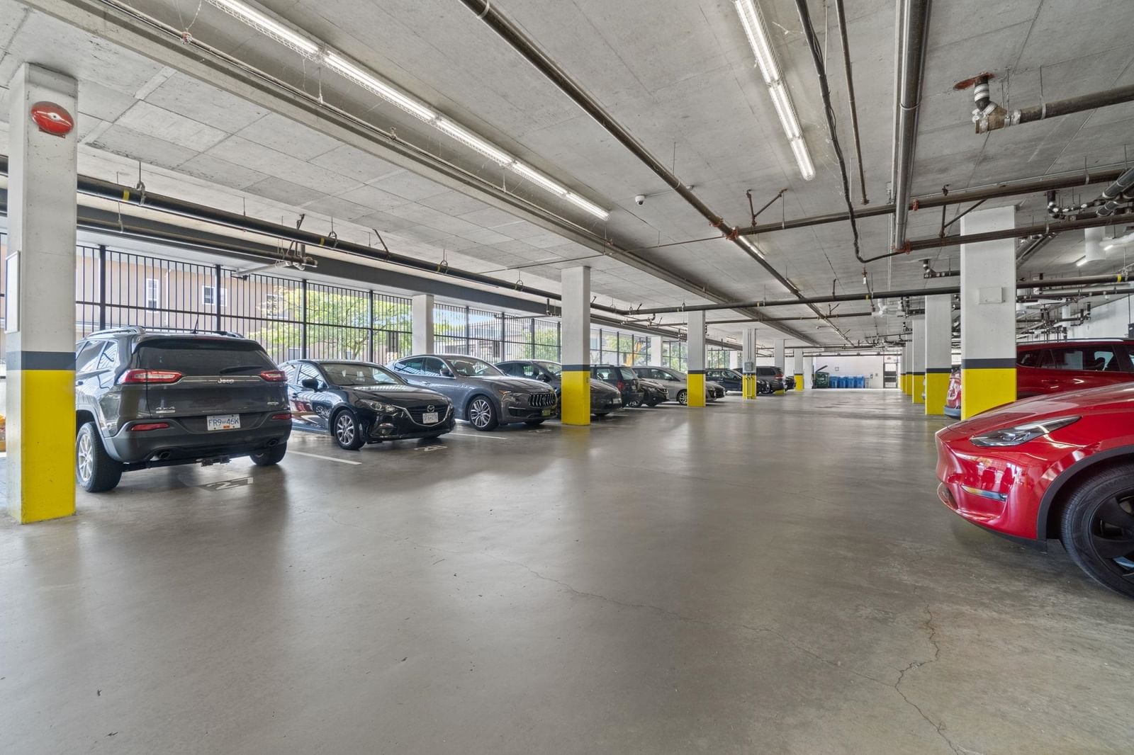 Listing Image 21
