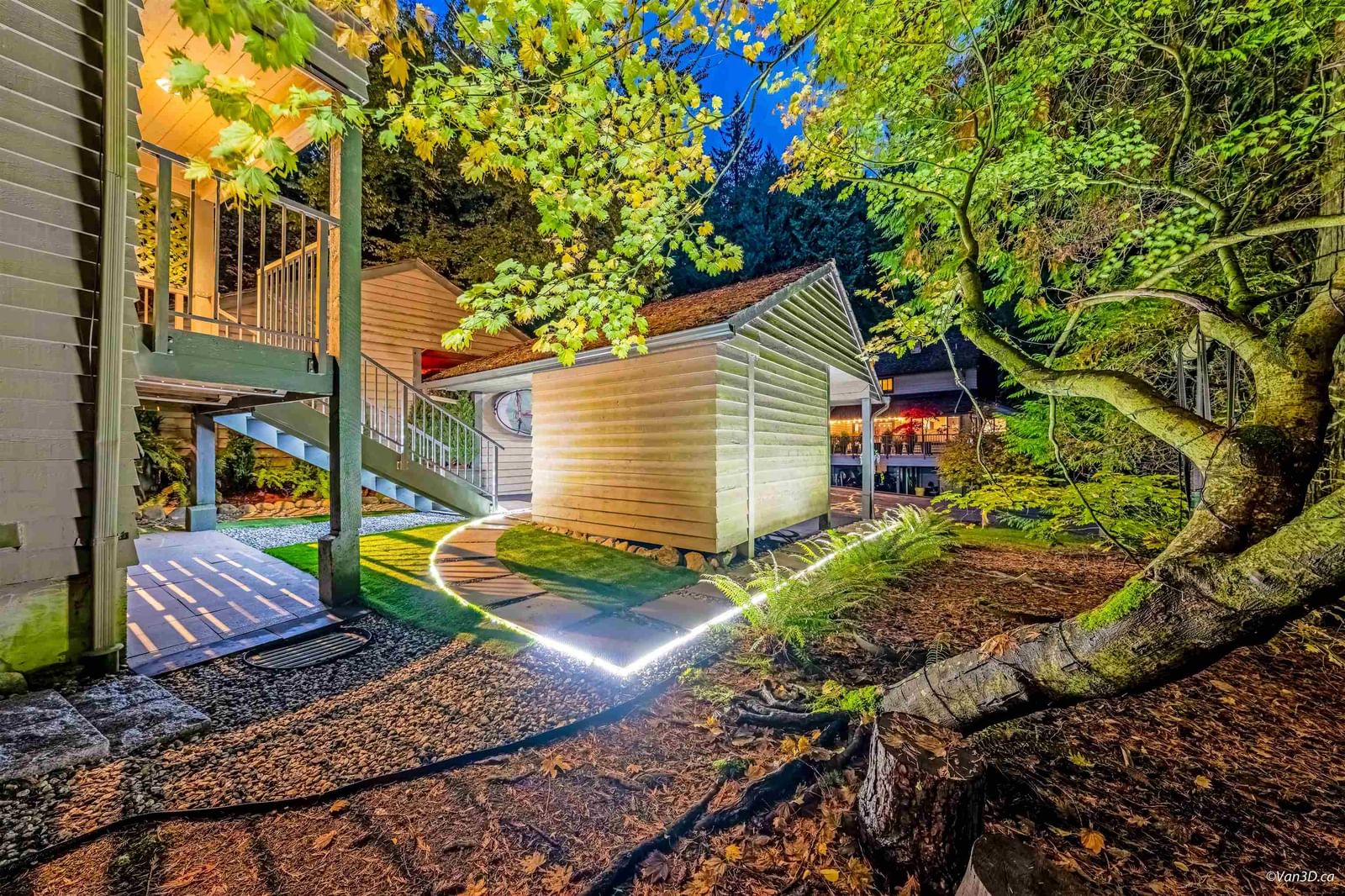 Listing Image 11