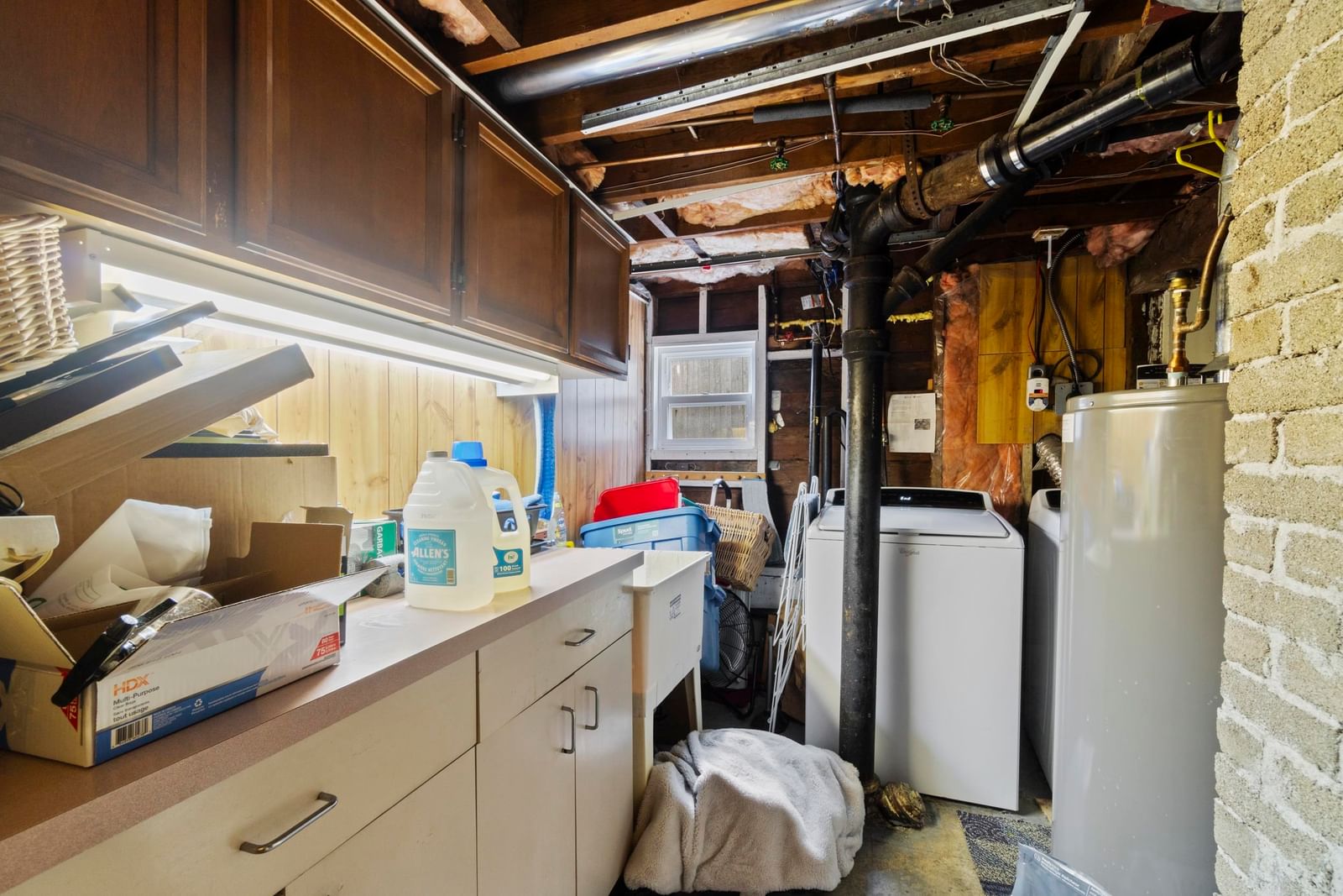 Listing Image 11