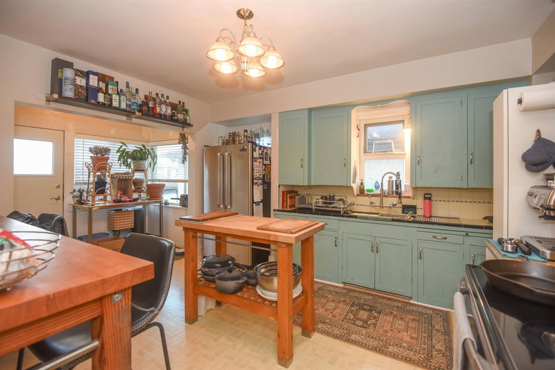 2881 Adanac Street, Vancouver, V5K 2N2 | Image 3