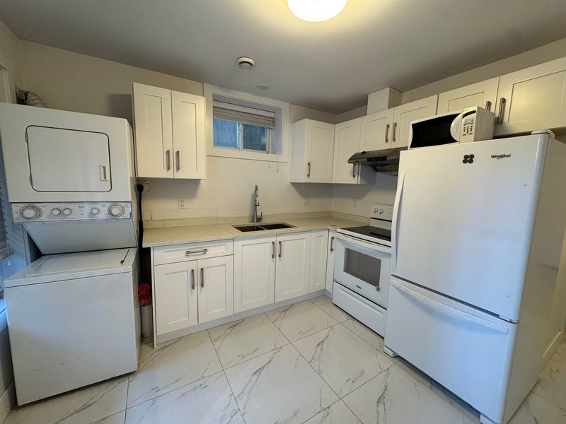 7305 11th Avenue, Burnaby, V3N 2M9 | Image 2