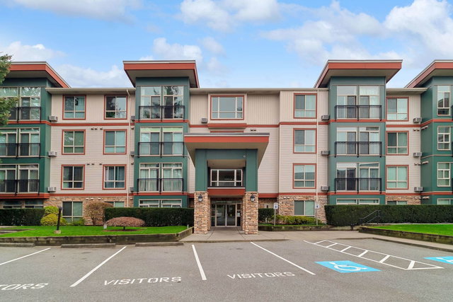 114 - 33485 South Fraser Way