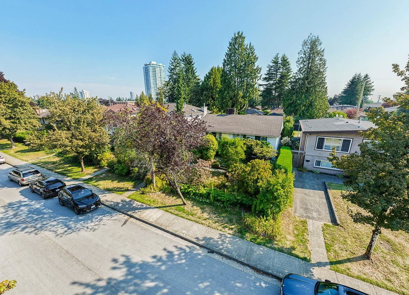 6544 Elwell Street, Burnaby, V5E 1J8 | Image 2