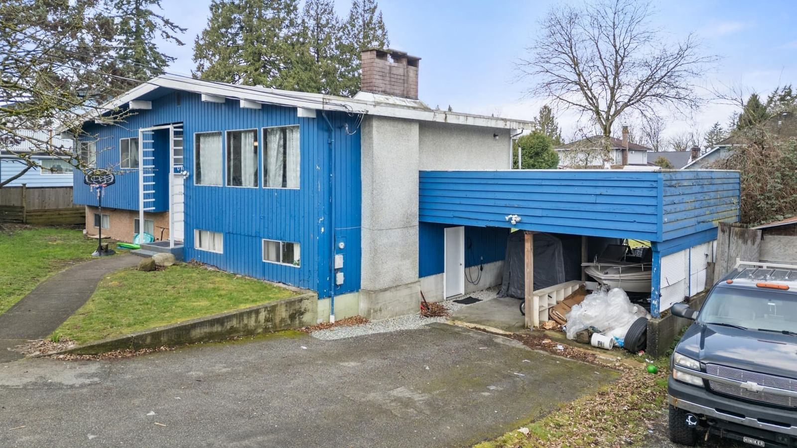 Listing Image 11