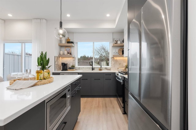 7 - 19330 Fairway Drive