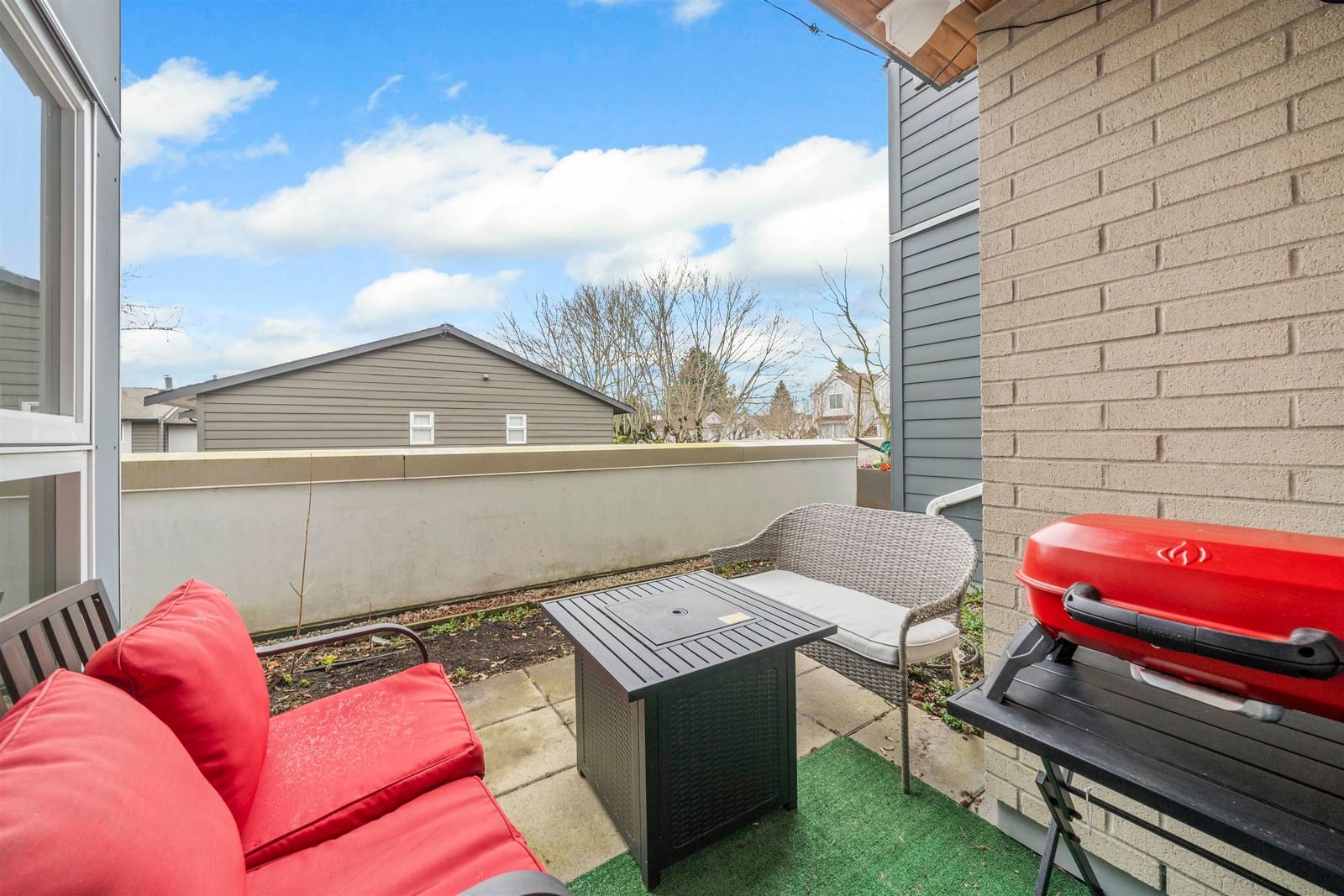 Listing Image 18