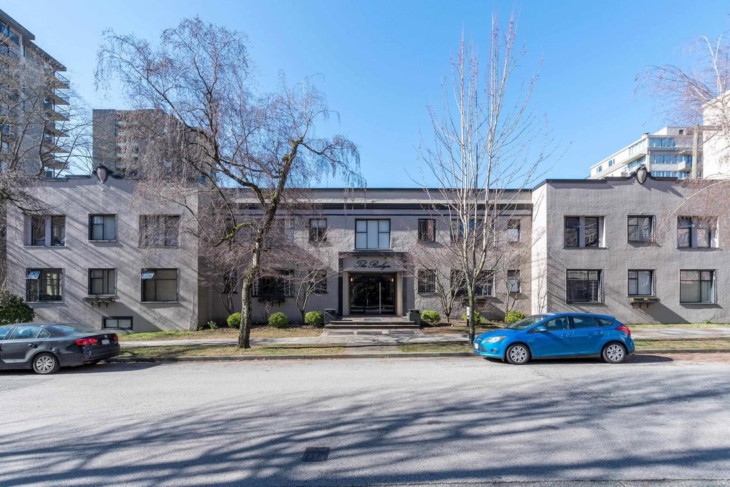 20 - 935 Jervis Street 3