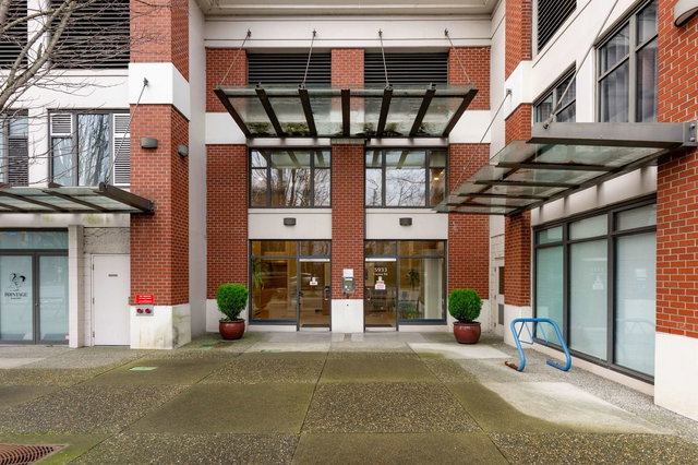 704 - 5933 Cooney Road