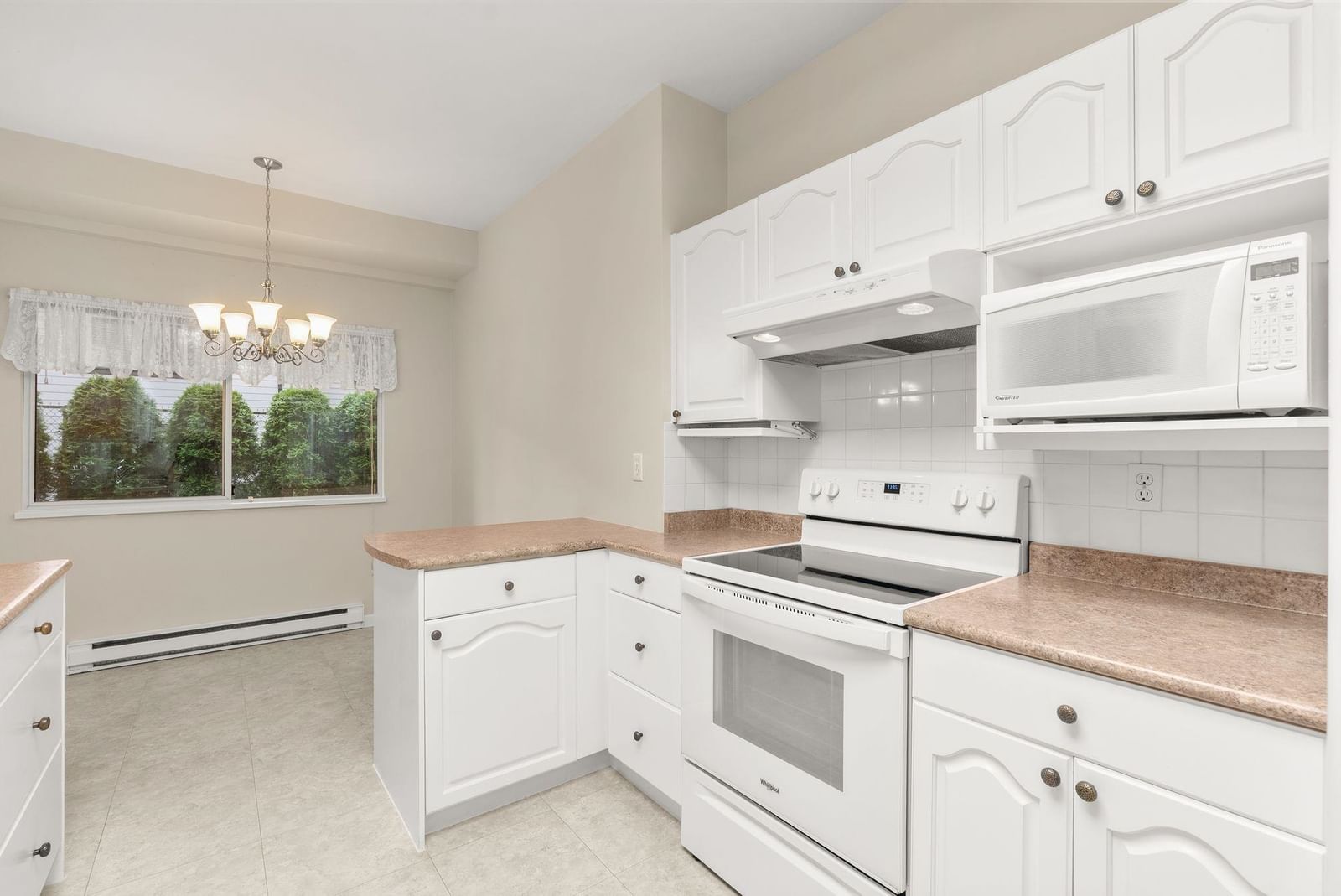 Listing Image 19