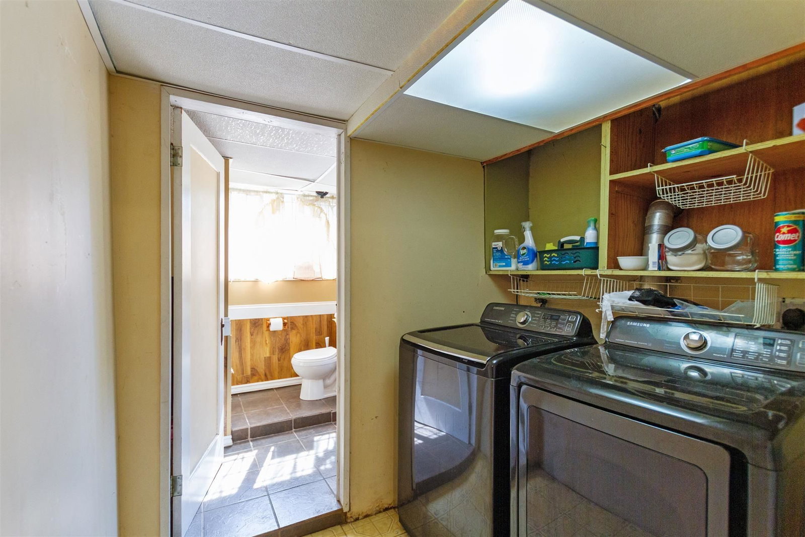 Listing Image 19