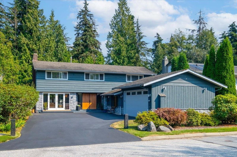 2864 Bushnell Place, North Vancouver, V7J 2Y8 | Image 2