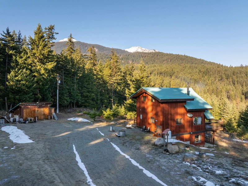 3492 Blackwater Road, D'Arcy, V0N 1L0 | Image 2