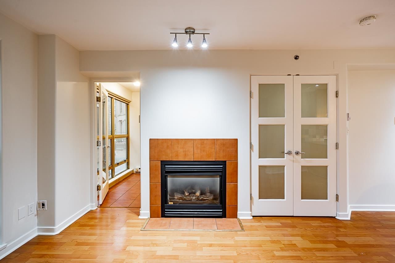 Listing Image 20