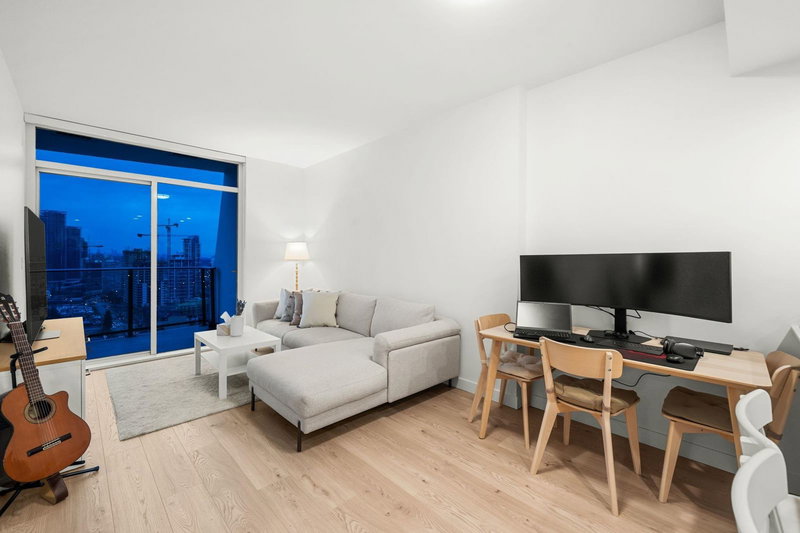 2607 - 2181 Madison Avenue, Burnaby, V5C 0N4 | Image 3