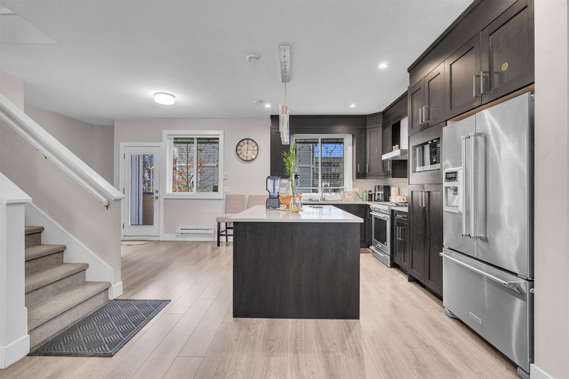 2 - 32035 Mt Waddington Avenue, Abbotsford, V2T 0H1 | Image 3