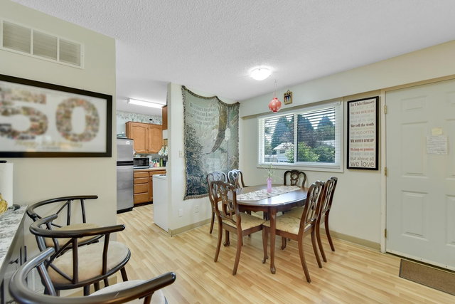 15835 Russell Avenue