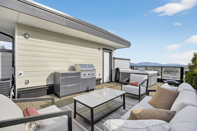 64 - 7381 Preston Boulevard