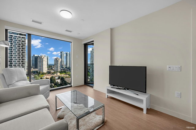 1601 - 5987 Wilson Avenue