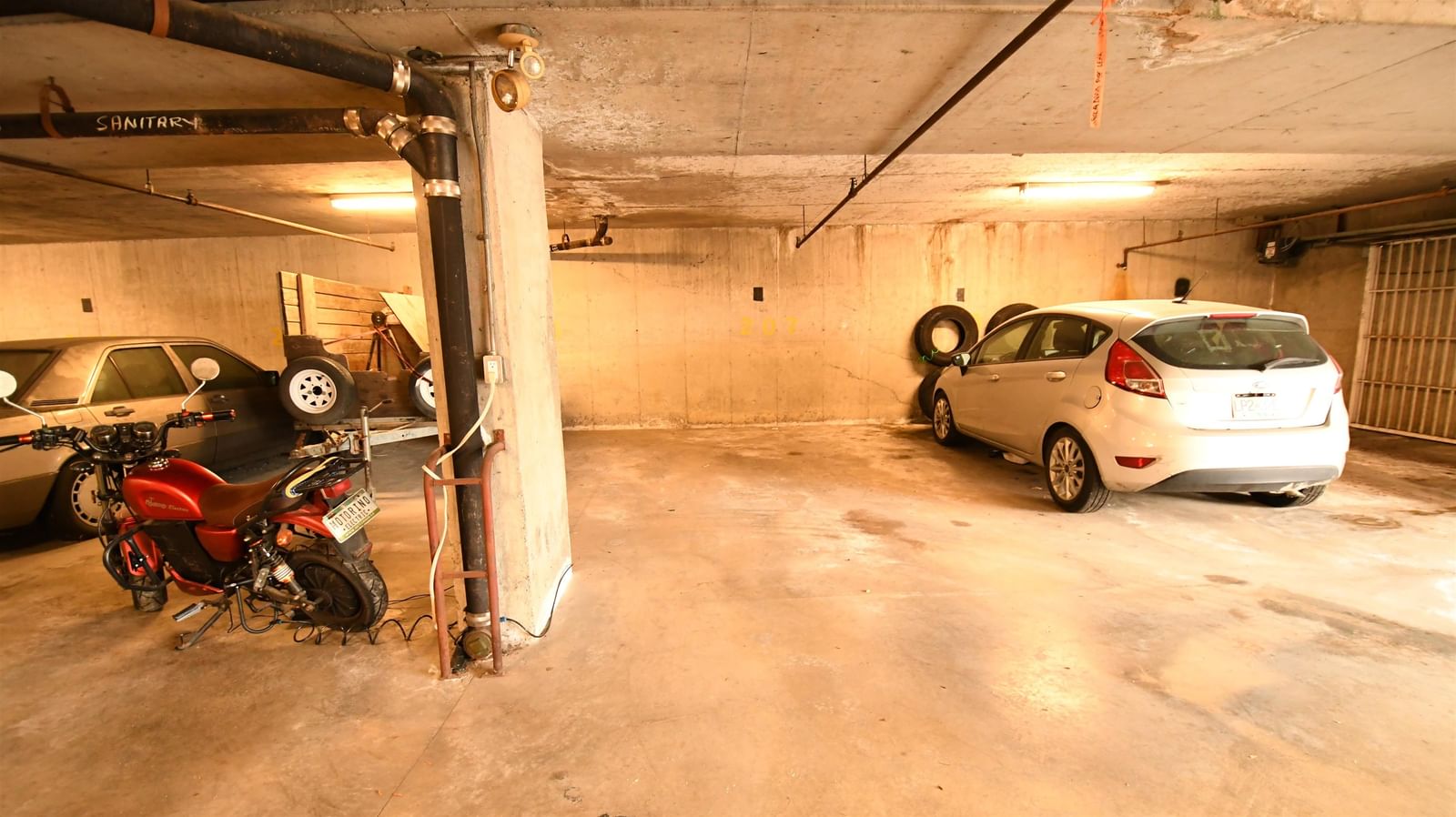 Listing Image 30