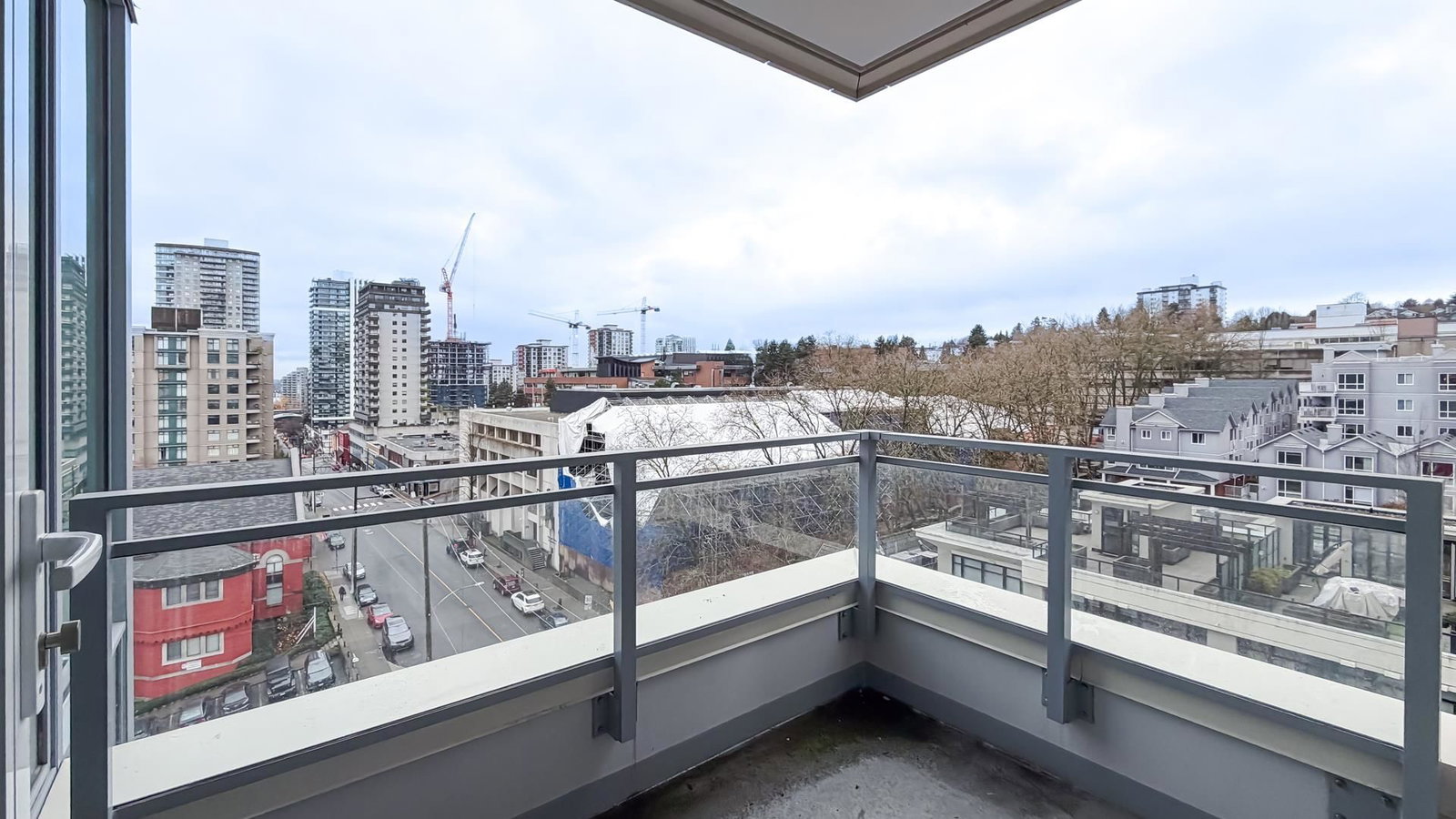 Listing Image 15