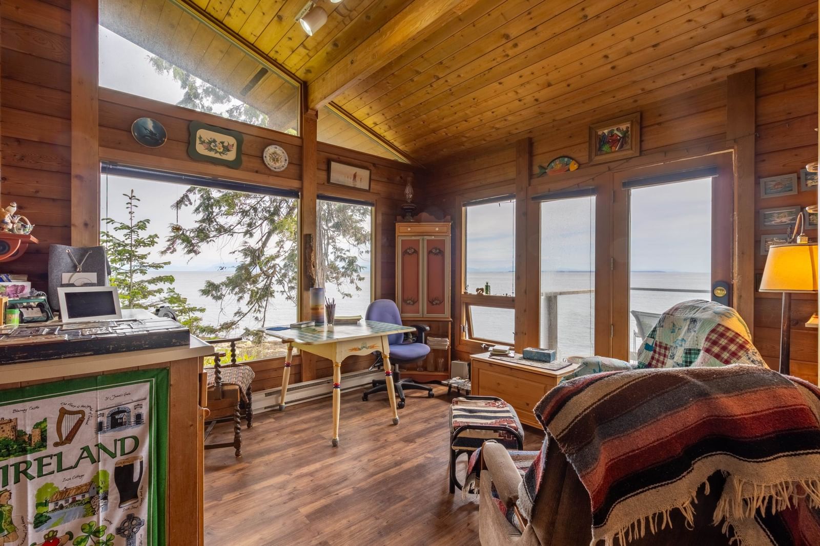 Listing Image 16