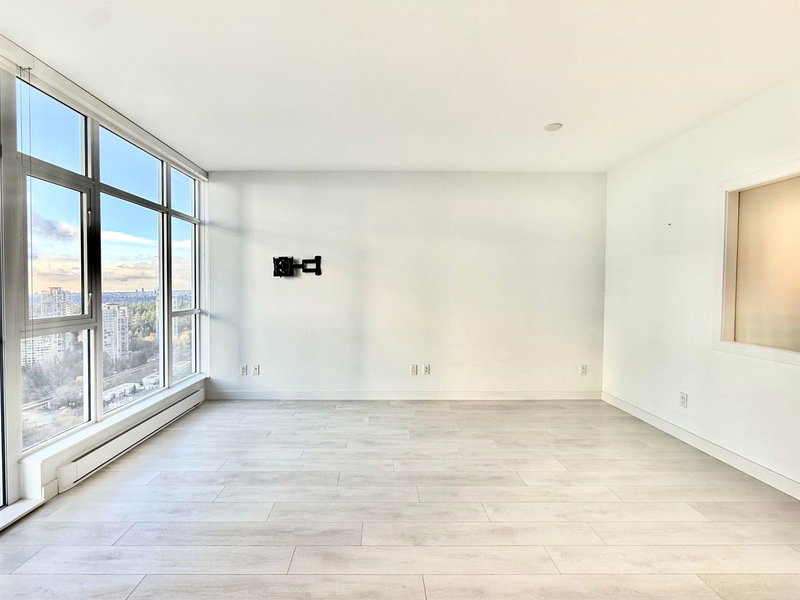 3603 - 4670 Assembly Way, Burnaby, V5H 0H3 | Image 3