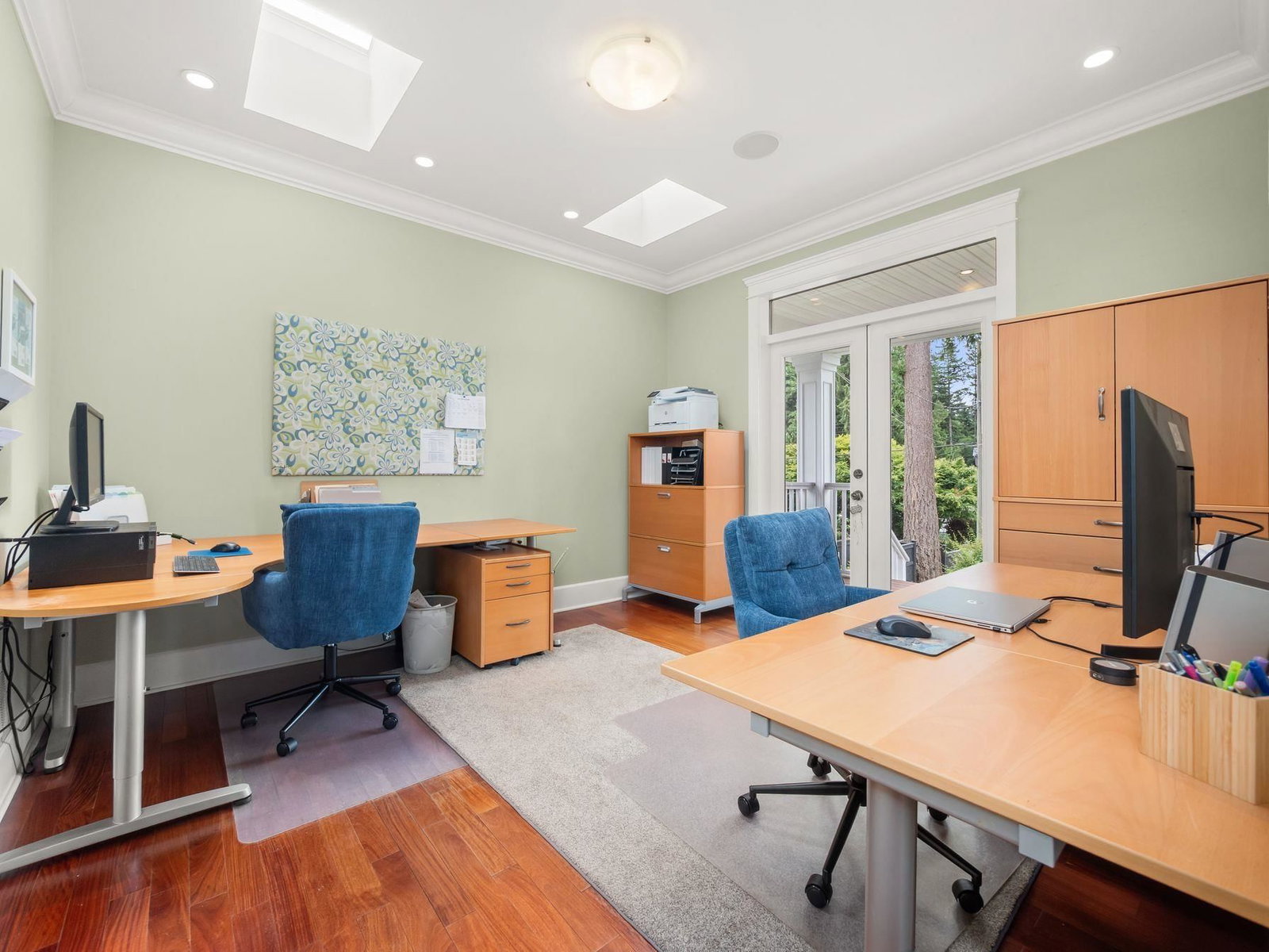 Listing Image 9