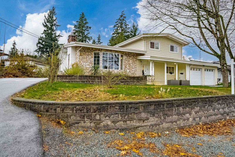 2523 Sunnyside Crescent, Abbotsford, V2T 1Y1 | Image 2