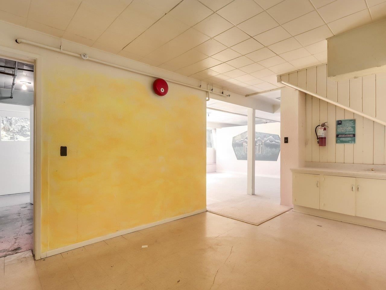 Listing Image 27