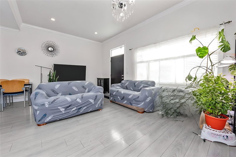 5461 Manor Street, Burnaby, V5G 1B6 | Image 3