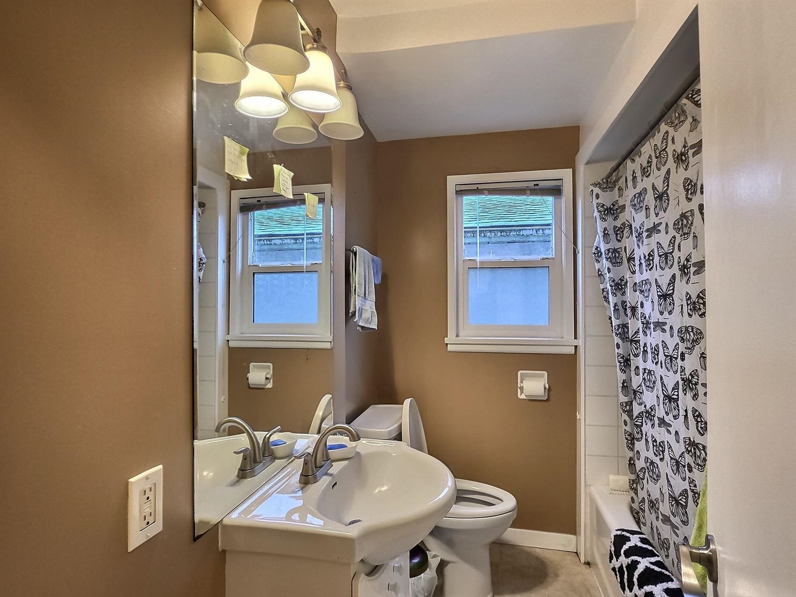 Listing Image 14