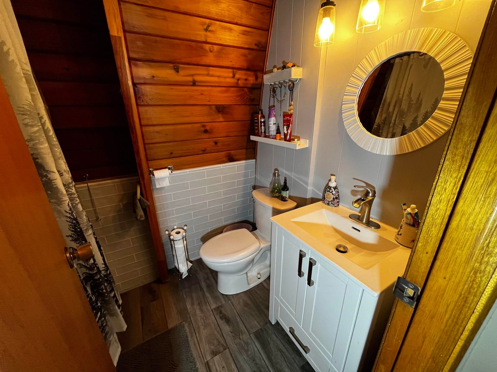 Listing Image 10