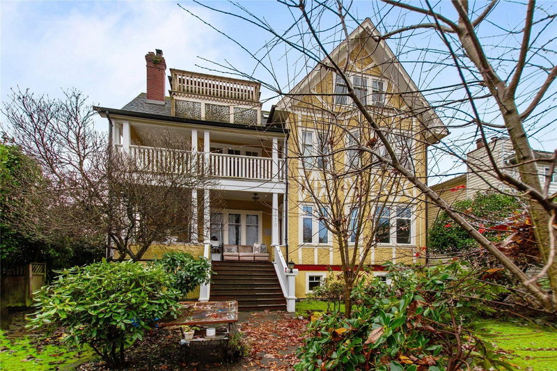 2770 Cambridge Street, Vancouver, V5K 1L7 | Image 3