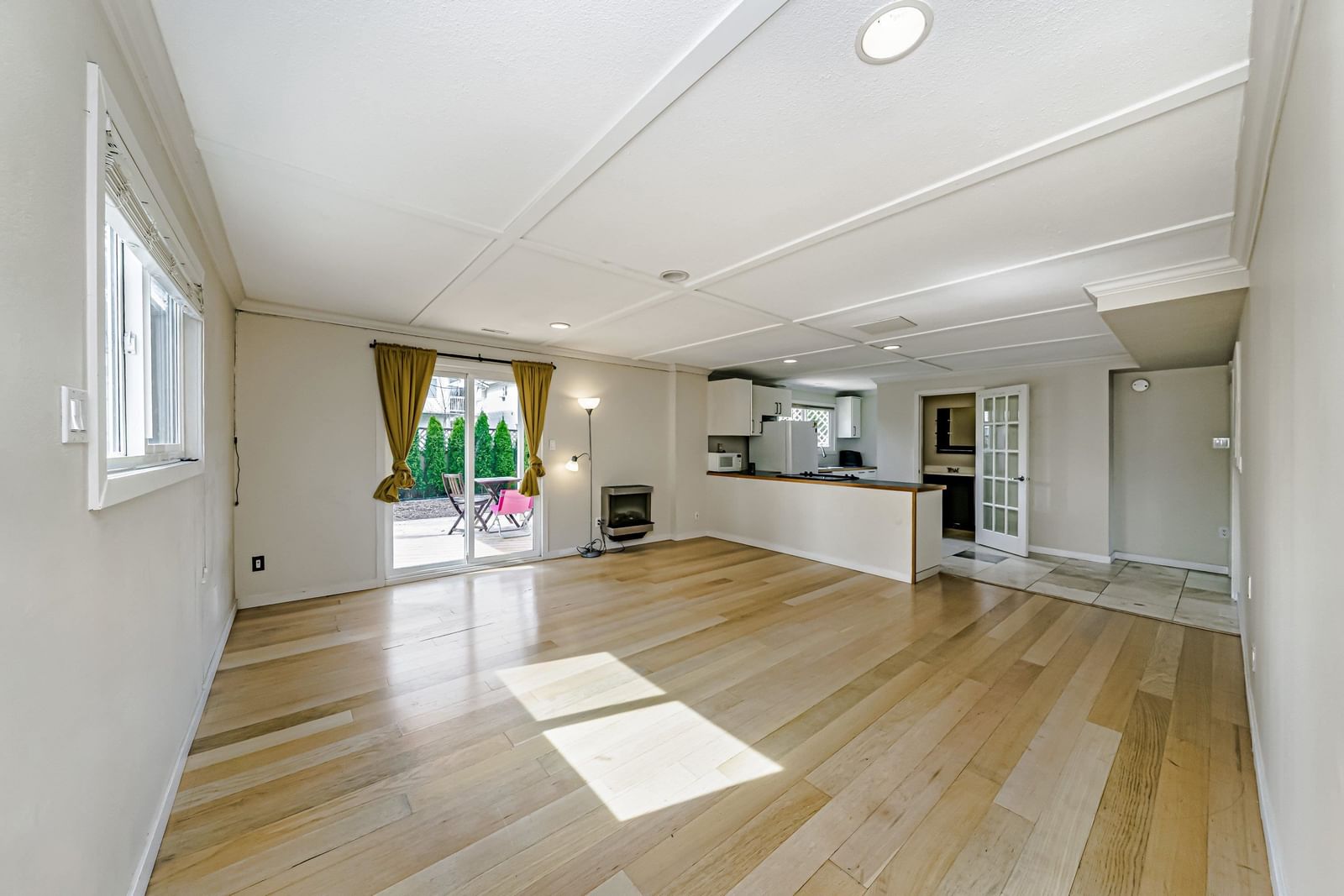 Listing Image 18
