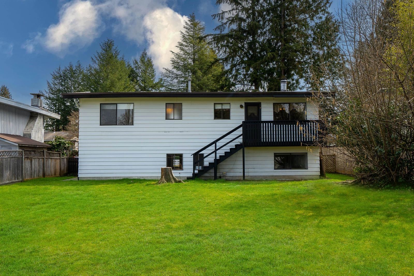 Listing Image 16