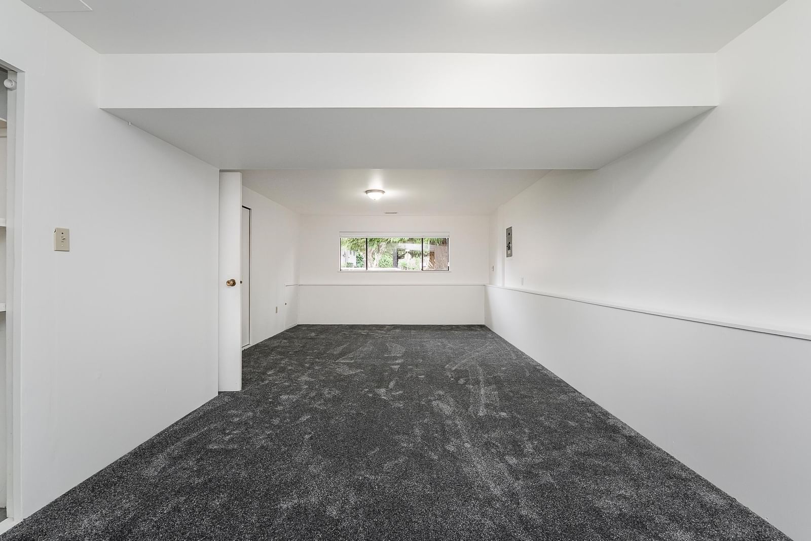 Listing Image 30
