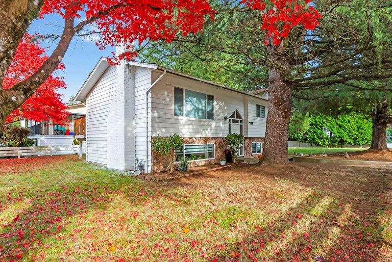 21099 Berry Avenue, Maple Ridge, V2X 7V3 | Image 2