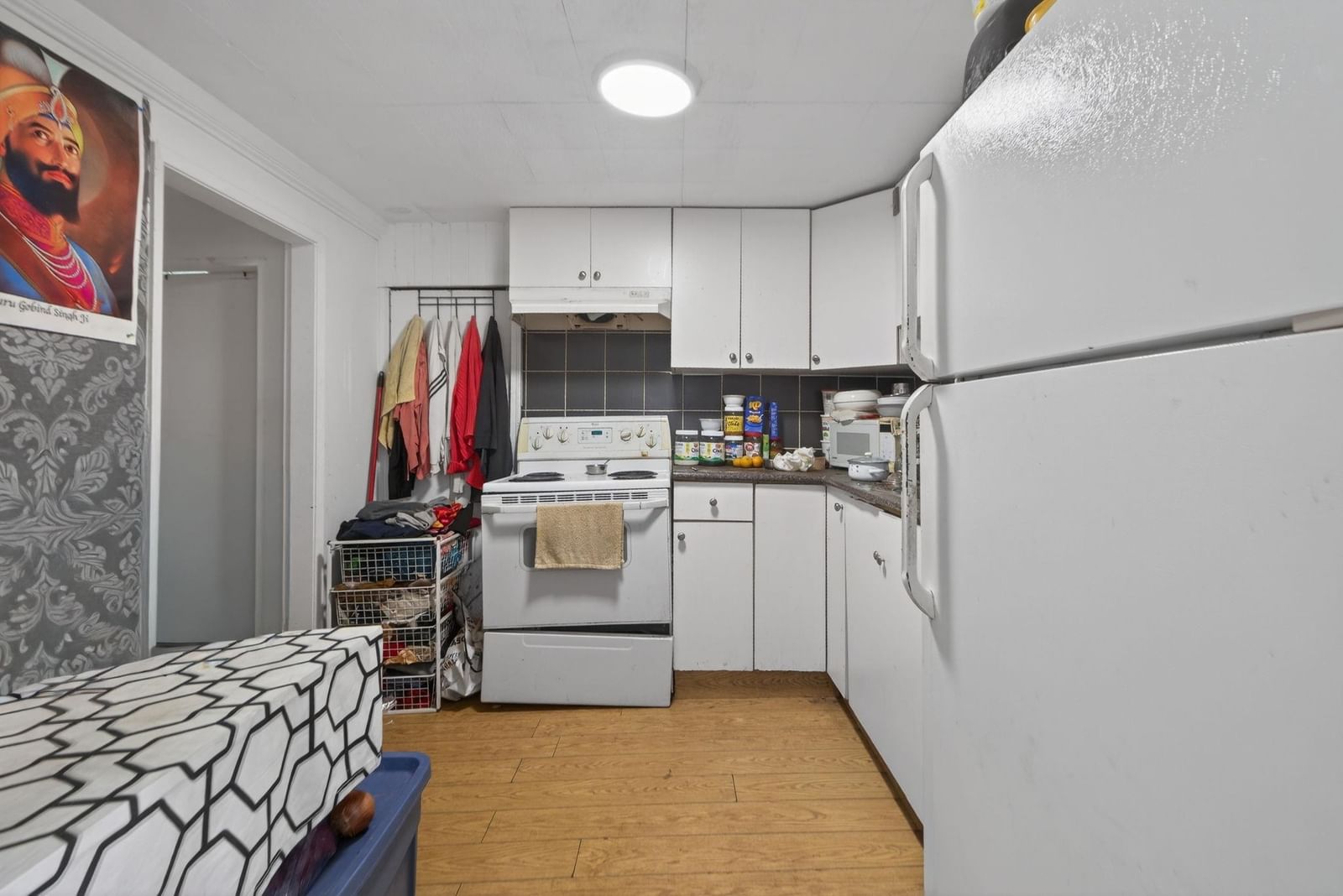 Listing Image 17
